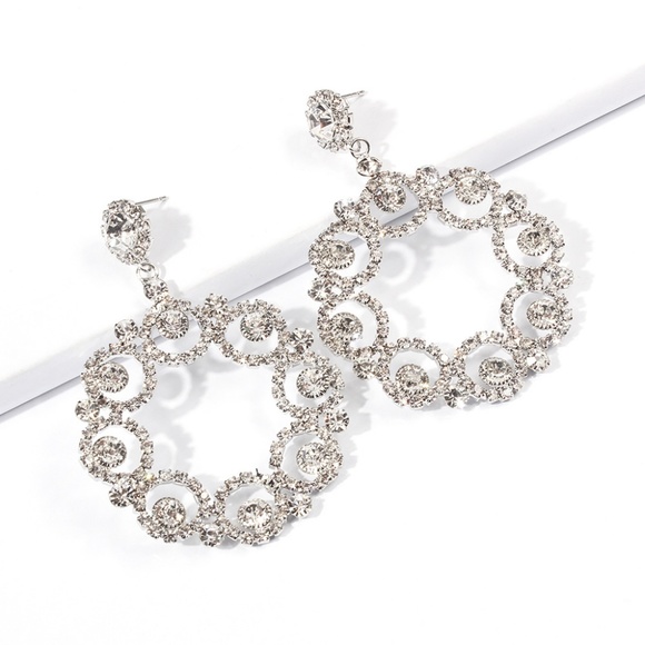 Vintage Hollow Pierced Earrings - Picture 3 of 3